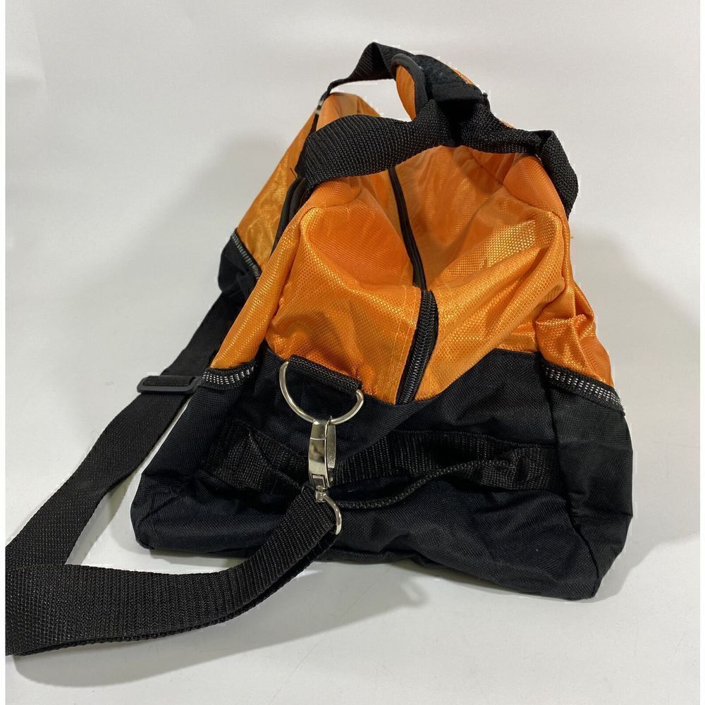 Orange Theory Gym Bag Duffel w/ adjustable handle 10 x 9 x 16” - Picture 2 of 5